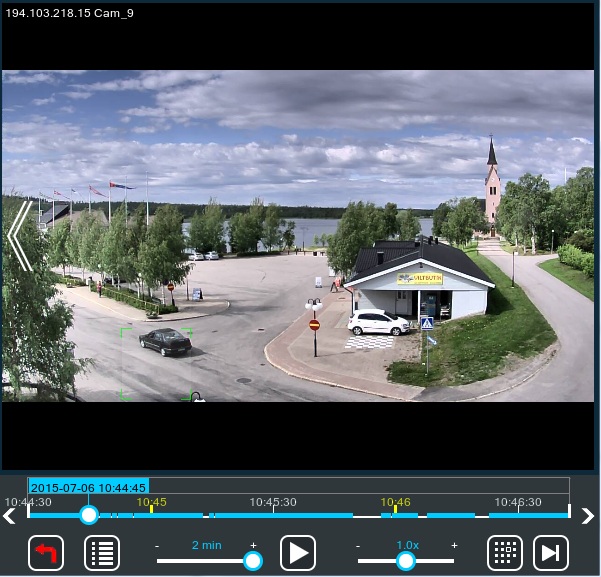 Viewing archive recordings in the built-in Archive Viewer of Xeoma CCTV system