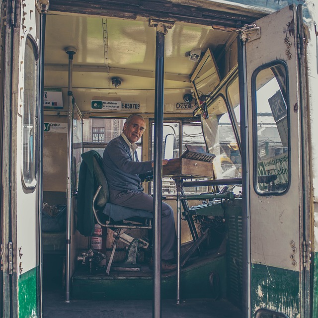 Bus surveillance helping bus drivers