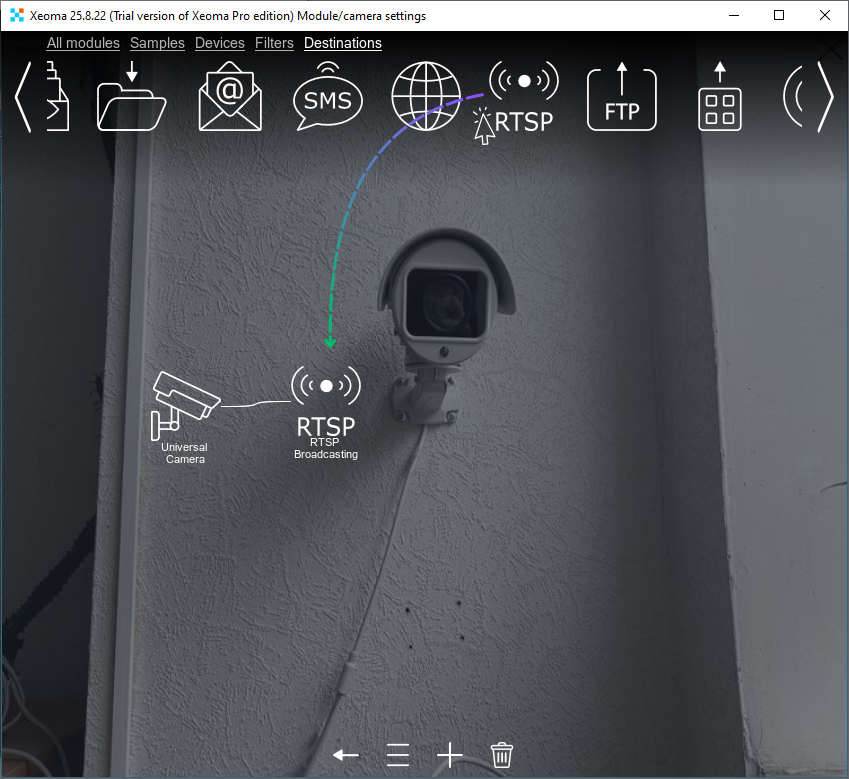 Click on the module icon or drag it into the desired place in the chain