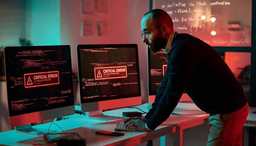 Кибербезопасность для чайников: взлом системы из-за уязвимости