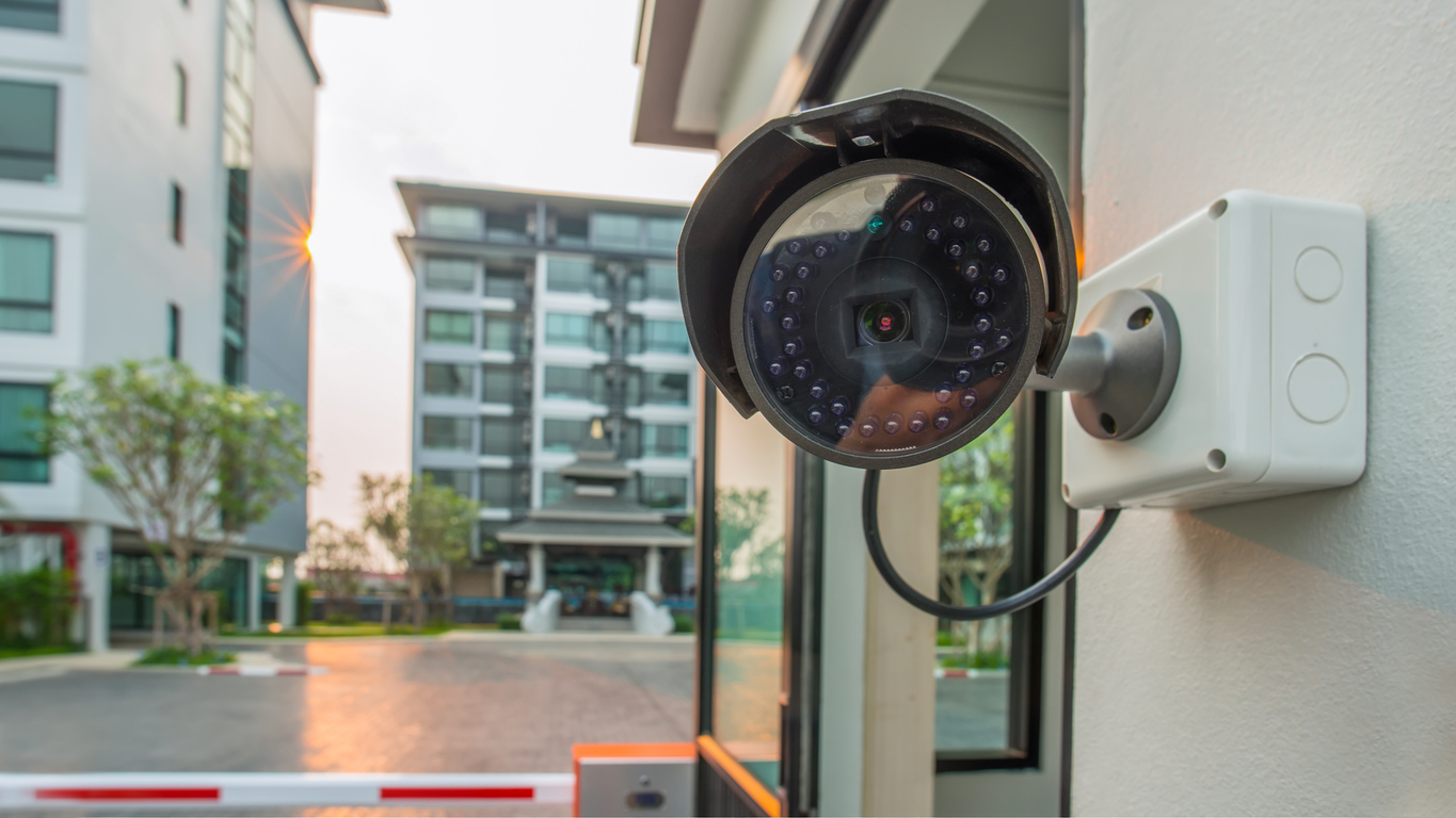 Choosing features for your video surveillance system
